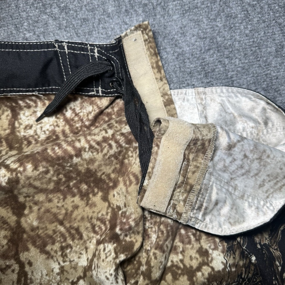 Apprime Appreme Board Shorts Tan Death to the Wicked Horsemen Gun Graphic Medium - Picture 8 of 16